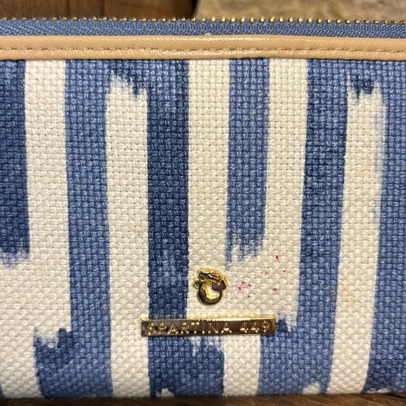 Spartina 449 Blue and Natural Linen Hipster Crossbody Bag Bundle with Wallet - Picture 6 of 7